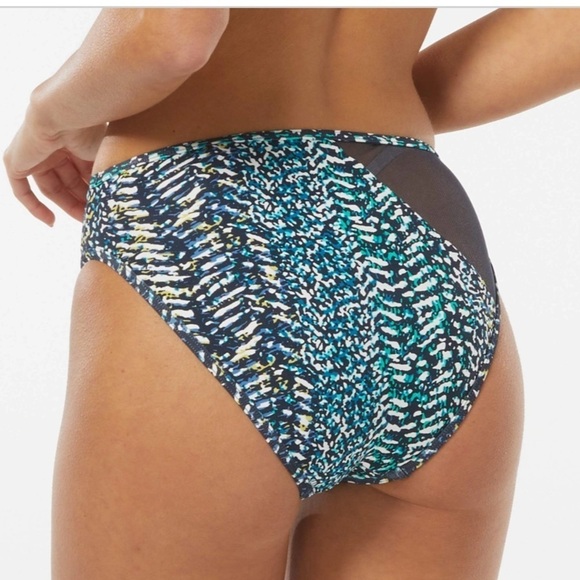 Vince Camuto High Leg Bikini Bottom Abstract Animal in Midnight Blue NEW - Picture 3 of 15